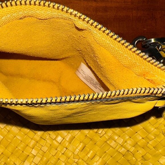 ETIENNE AIGNER
Irena Messenger Bag yellow NWOT - Picture 6 of 10